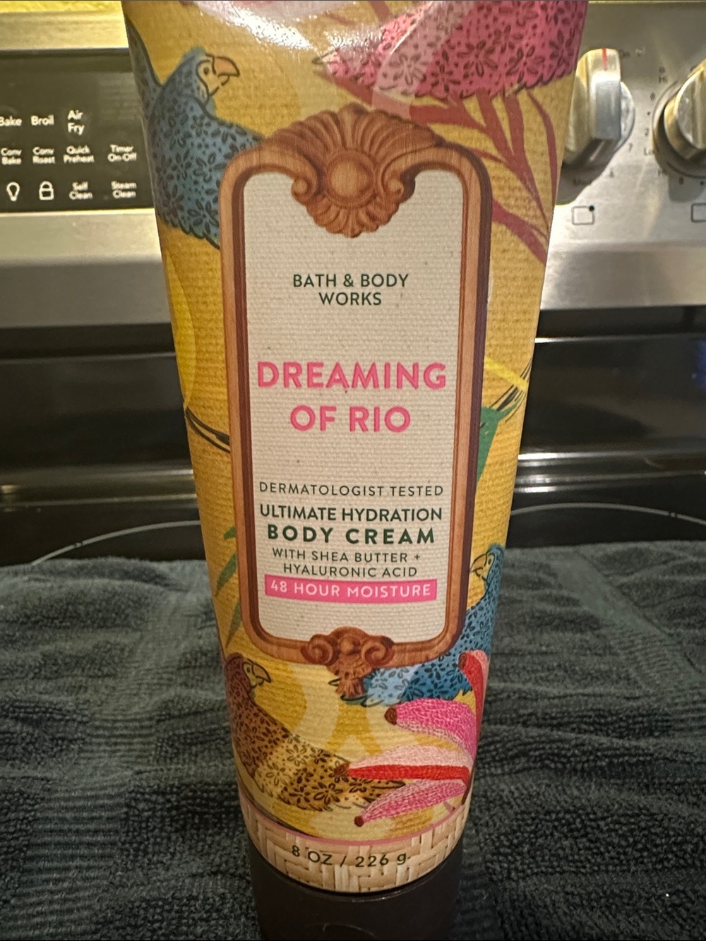 Bath & Body Works Dreaming of Rio Body Cream — Yellow, Pink, Blue, Gold